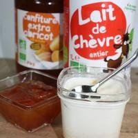 Yaourts au lait de chèvre et confiture - sans yaourtière