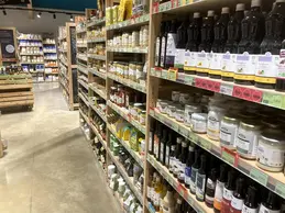 353-biocoop-chambonas-les-ptits-loubio-magasin-bio-epicerie-1.webp