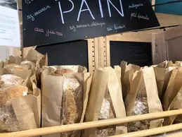 353-biocoop-chambonas-les-ptits-loubio-magasin-bio-pain-boulangerie-farine-1.webp